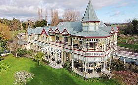 Highden Manor